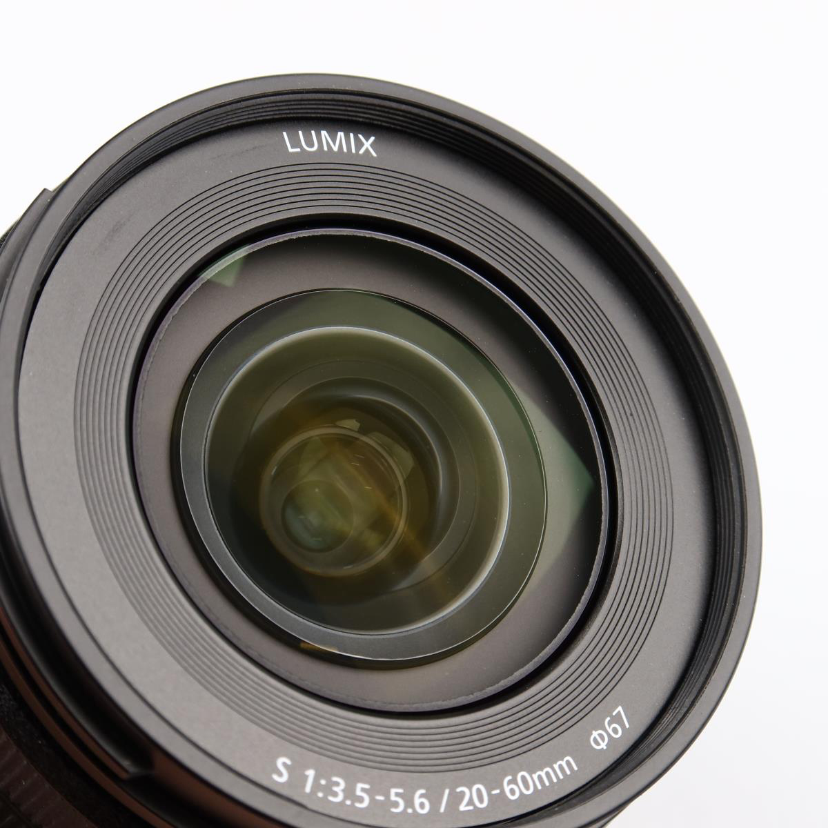 (Myyty) Panasonic Lumix S 20-60mm f/3.5-5.6 (L-Mount) (käytetty)