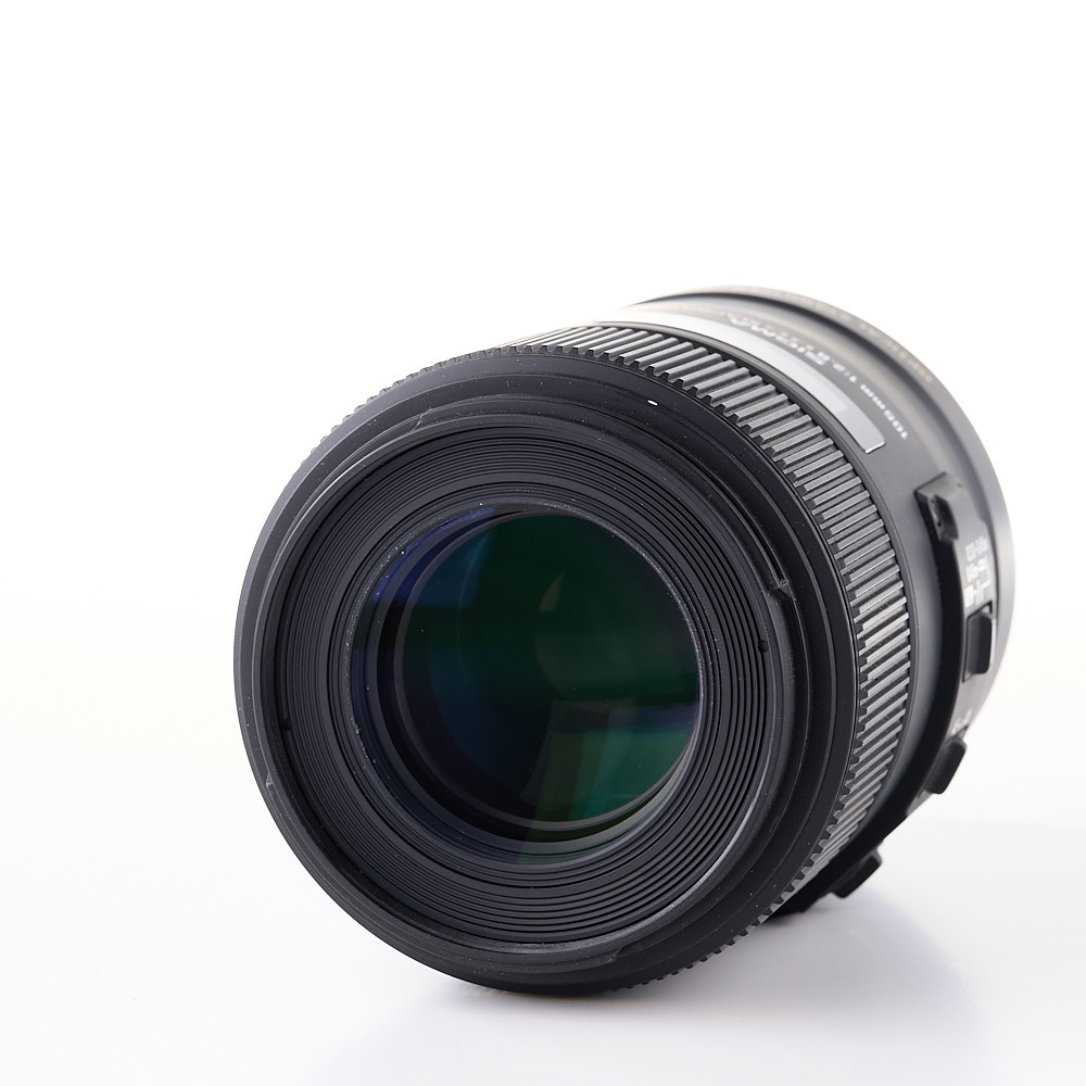 (Myyty) Sigma 105mm f/2.8 EX DG OS HSM Macro (Nikon) (käytetty)