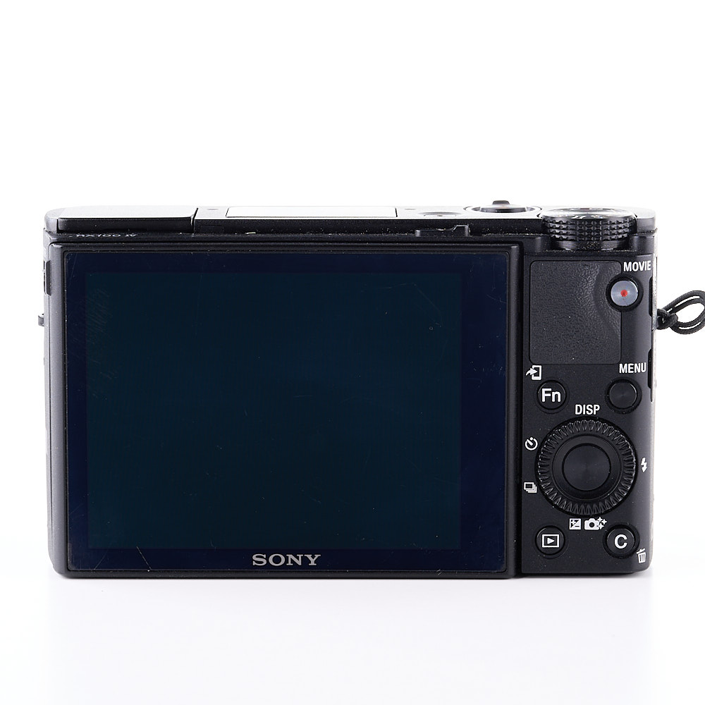 Sony RX100 IV (käytetty)
