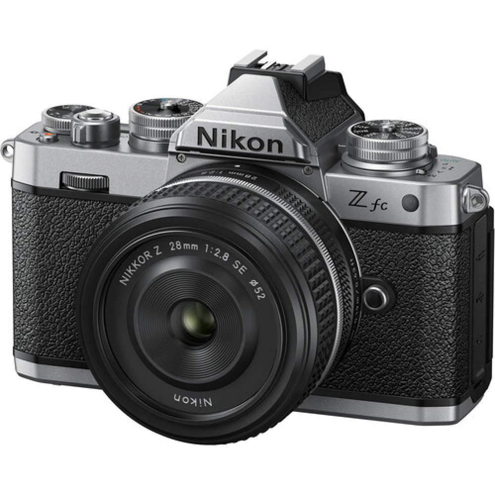 Nikon Z fc + Nikkor Z 28mm f/2.8 SE kit