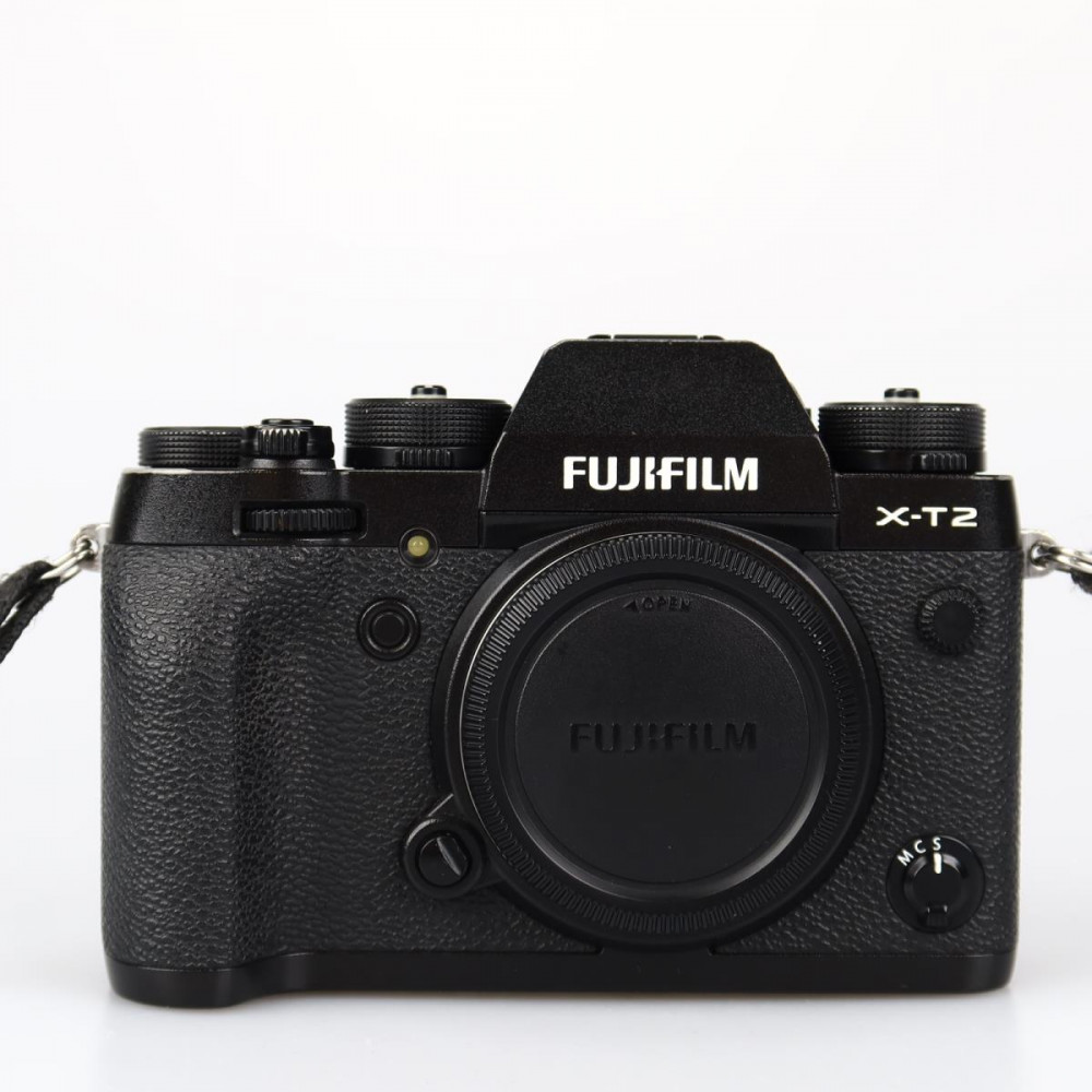 (Myyty) Fujifilm X-T2 runko (SC 29725) (käytetty)