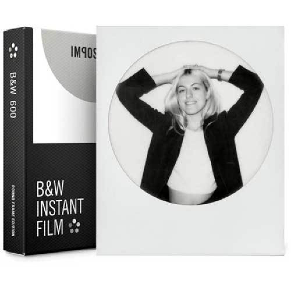 Impossible 600 B&W mustavalkofilmi pyöreällä kehyksellä