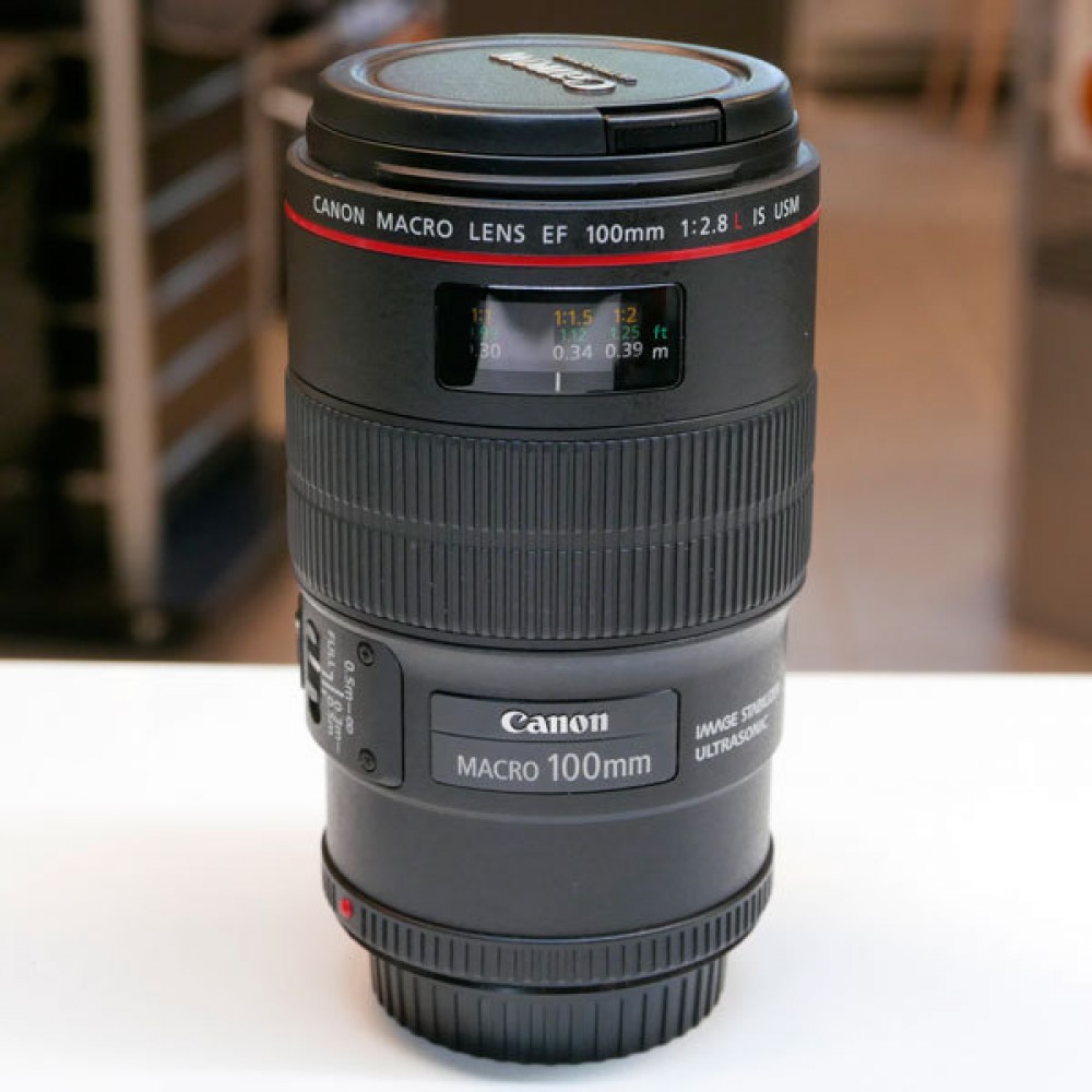 (Myyty) Canon EF 100mm f/2.8 L Macro IS USM (Käytetty)