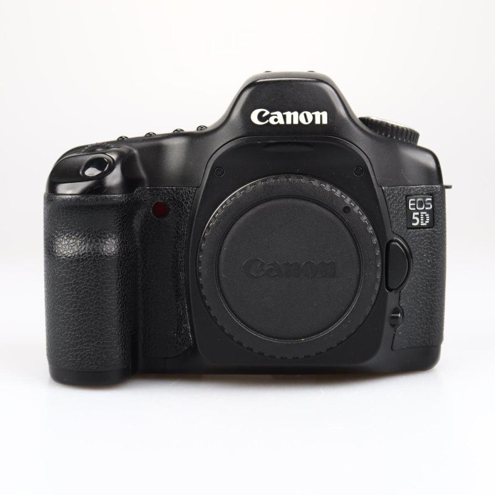 Canon EOS 5D (käytetty)