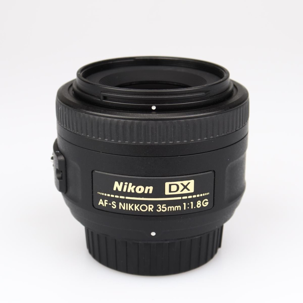 (Myyty) Nikon AF-S Nikkor 35mm f/1.8 G DX (käytetty)