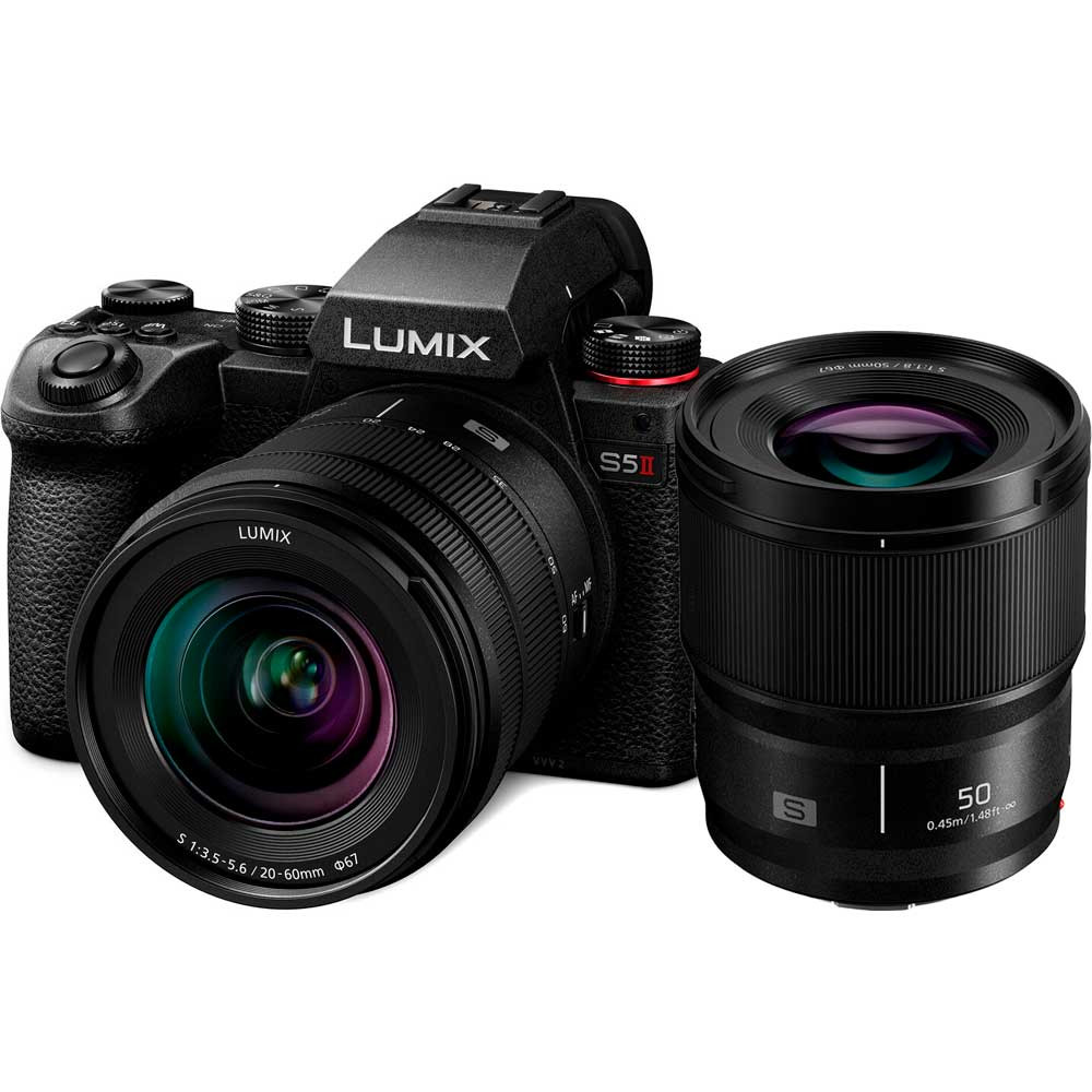 Panasonic Lumix S5 Mark II + S 20-60mm f/3.5-5.6 Kit + 50mm F1.8 kaupan päälle