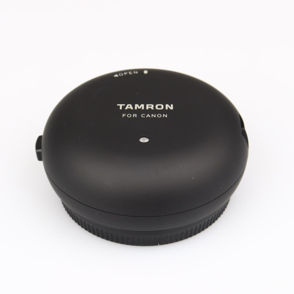 (Myyty) Tamron Tap-In Console USB objektiivitelakka (Canon) (käytetty)