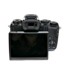 (Myyty) Canon EOS M5 -runko (Käytetty)