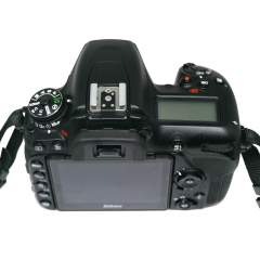 (Myyty) Nikon D7500 runko (SC: 17060) (käytetty)