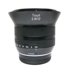 Zeiss Touit 12mm f/2.8 (Fuji X) (käytetty)