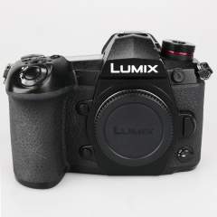 (Myyty) Panasonic Lumix G9 runko (SC: 14495) (käytetty)