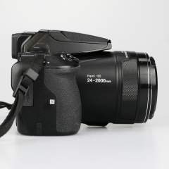 (Myyty) Nikon Coolpix P900 superzoom (käytetty)