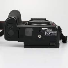 (Myyty) Panasonic Lumix S1H -runko (SC 950) (käytetty)