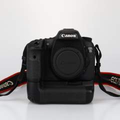 Canon EOS 7D -runko (SC 17105) + BG-E7 akkukahva (käytetty)