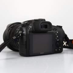 (myyty) Sony RX10 Mark IV (käytetty) (Takuu)