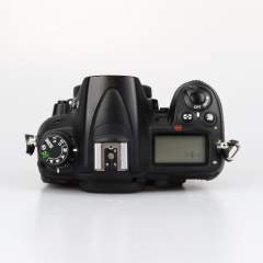 (myyty) Nikon D7000 runko (SC: 17310) (käytetty)