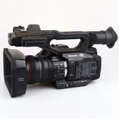 Panasonic HC-X1 4K-videokamera (käytetty) Takuu