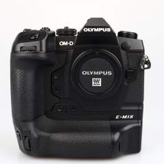 Olympus OM-D E-M1X runko (SC:4682) (käytetty)