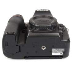 (Myyty) Nikon D7500 runko (SC: 37475) (käytetty) 