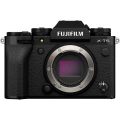 FujiFilm X-T5 järjestelmäkamera - Musta + Objektiivikampanja
