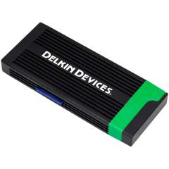 Delkin USB 3.2 CFexpress Type B ja SD UHS-II -muistikortinlukija