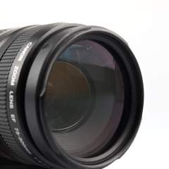 (Myyty) Canon EF 75-300mm f/4-5.6 III objektiivi (käytetty)