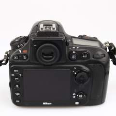 (Myyty) Nikon D800 (SC 82240) (käytetty)
