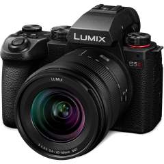Panasonic Lumix S5 Mark II + S 20-60mm f/3.5-5.6 Kit + 50mm objektiivi