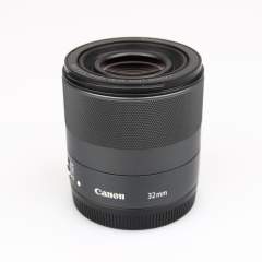 Canon EF-M 32mm f/1.4 STM (käytetty)