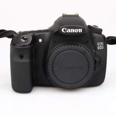 Canon EOS 60D runko (SC: 45460) (käytetty)