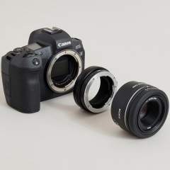 Urth Sony A - Canon RF -adapteri
