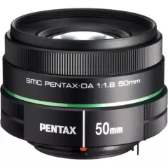 Pentax SMC DA 50mm f/1.8 -objektiivi