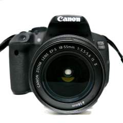 (Myyty) Canon EOS 700D + 18-55mm IS II (SC:59025) (Käytetty) 