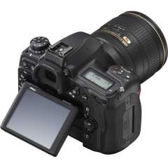 Nikon D780 + AF-S 24-120mm f/4G ED VR kit