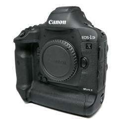 (Myyty) Canon EOS 1D X Mark II -runko (SC: 3000) (käytetty) 