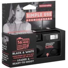 Lomography Simple Use kertakäyttökamera 36-kuvan mv-filmillä