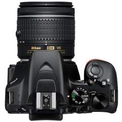 Nikon D3500 + AF-S 18-140mm VR Kit