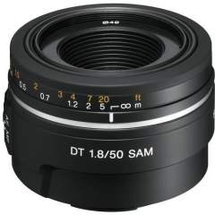 Sony DT 50mm f/1.8 SAM -objektiivi