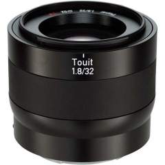 Zeiss Touit 32mm f/1.8 (Sony E)