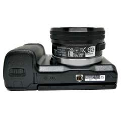 (Myyty) Sony NEX 6 + E PZ 16-50mm F3.5-5.6 OSS (SC:10740) (käytetty) 