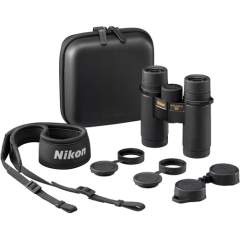 Nikon Monarch HG 10x30 -kiikarit