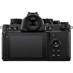 Nikon Zf + Nikkor 24-70mm f/4 S kit + 200€ vaihtohyvitys