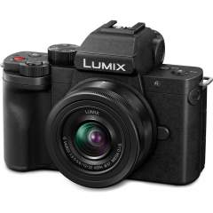Panasonic Lumix G100 + 12-32mm F3.5-5.6 + kuvauskahva kit