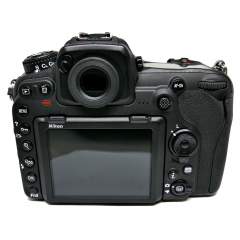 (Myyty) Nikon D500 (SC:95140) (käytetty)