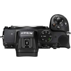 Nikon Z5 + Nikkor Z 24-200mm F4-6.3 VR Kit