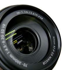 (Myyty) Nikon AF-P Nikkor 70-300mm f/4.5-6.3G DX ED VR (käytetty) (takuu) 