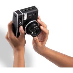 Fujifilm Instax Mini 40 -pikakamera - Musta