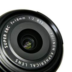 (Myyty) Fujifilm XF 18mm f/2 R (käytetty)