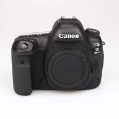 Canon EOS 5D Mark IV runko (SC: 46920) (käytetty)