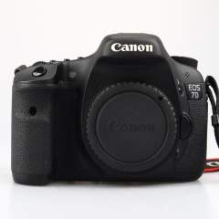Canon EOS 7D runko (SC 35650) (Käytetty)